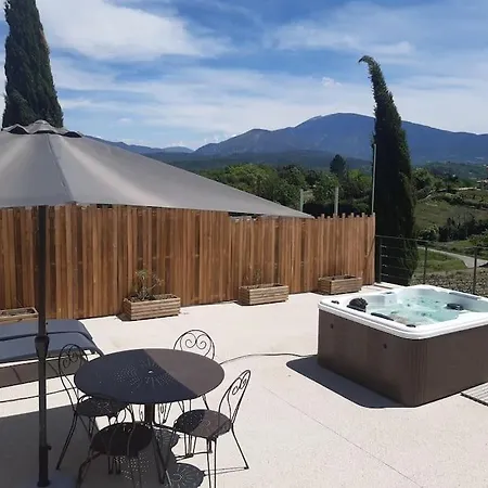 Du Colombier Holiday home *